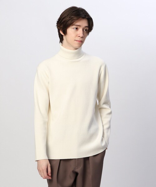 tk.TAKEO KIKUCHI(ティーケータケオキクチ)の「◆ミラノリブタートルネックニット(ニット/セーター・メンズ・ブラック/ダークオリーブ/ワインレッド/オフホワイト・04/03/02/01)」の2枚目の写真