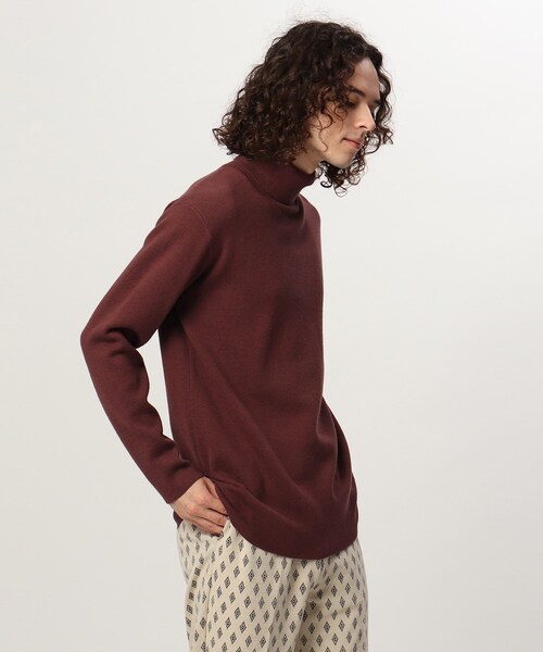 tk.TAKEO KIKUCHI(ティーケータケオキクチ)の「◆ミラノリブタートルネックニット(ニット/セーター・メンズ・ブラック/ダークオリーブ/ワインレッド/オフホワイト・04/03/02/01)」の1枚目の写真