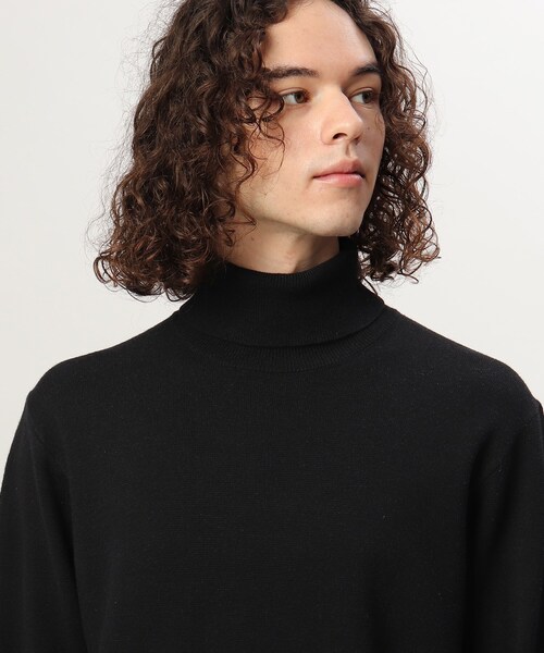 tk.TAKEO KIKUCHI(ティーケータケオキクチ)の「◆ミラノリブタートルネックニット(ニット/セーター・メンズ・ブラック/ダークオリーブ/ワインレッド/オフホワイト・04/03/02/01)」の9枚目の写真