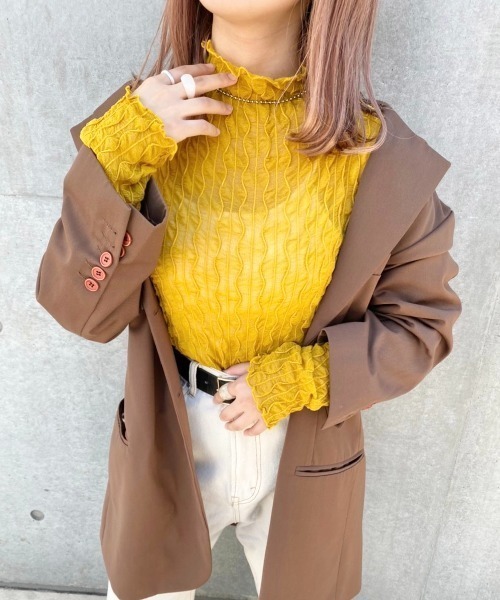 nemne store（ネンネストア）の「お絵かきをするウネウネシアーメロウインナー（Tシャツ/カットソー・レディース・ブラック/オフホワイト/マスタード・フリー）」の8枚目の写真