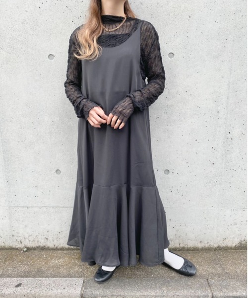 nemne store（ネンネストア）の「お絵かきをするウネウネシアーメロウインナー（Tシャツ/カットソー・レディース・ブラック/オフホワイト/マスタード・フリー）」の17枚目の写真