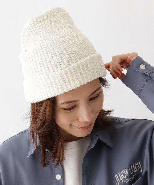 BASECONTROL(ベースコントロール)の「◆ベーシック あぜ編み ニットキャップ(ニットキャップ/ビーニー・レディース・アイボリー/ブラック/レッド系1/オレンジ/パープル/ライトパープル/パープル系/ネイビー/ベージュ/ブラウン系・99)」の2枚目の写真