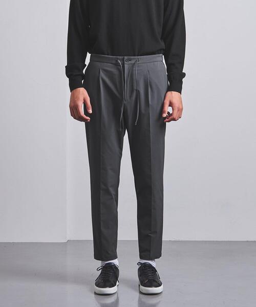 UNITED ARROWS(ユナイテッドアローズ)の「<UNITED ARROWS "COZY">ナイロン タフタ ギャザー イージーパンツ(その他パンツ・メンズ・ベージュ/グレー・S/M/L/XL)」の9枚目の写真