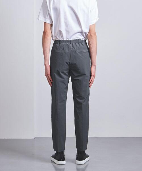 UNITED ARROWS(ユナイテッドアローズ)の「<UNITED ARROWS "COZY">ナイロン タフタ ギャザー イージーパンツ(その他パンツ・メンズ・ベージュ/グレー・S/M/L/XL)」の5枚目の写真
