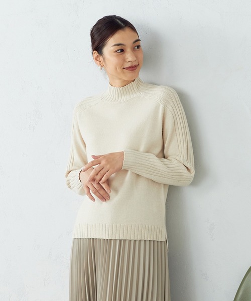 COMME CA ISM(コムサイズム)の「【WEB/一部店舗限定カラー:グレー、サックス】ハイネック ニット(ニット/セーター・レディース・グレー/サックスブルー/ベージュ/チャコール/ラベンダー/オレンジ/グレー系/ワイン/ブラック/ダークブラウン・LARGE/MEDIUM)」の7枚目の写真