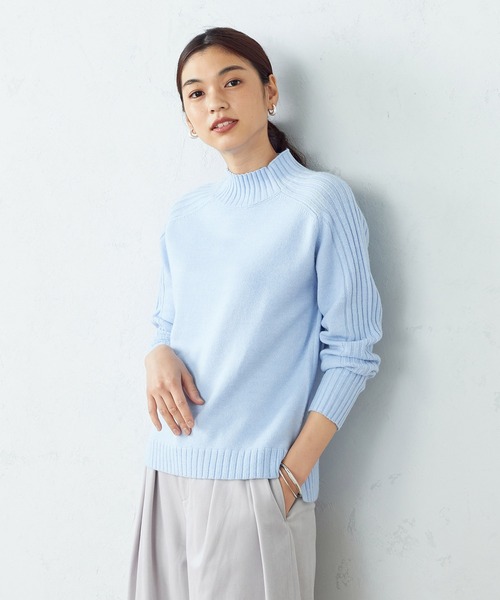 COMME CA ISM(コムサイズム)の「【WEB/一部店舗限定カラー:グレー、サックス】ハイネック ニット(ニット/セーター・レディース・グレー/サックスブルー/ベージュ/チャコール/ラベンダー/オレンジ/グレー系/ワイン/ブラック/ダークブラウン・LARGE/MEDIUM)」の17枚目の写真