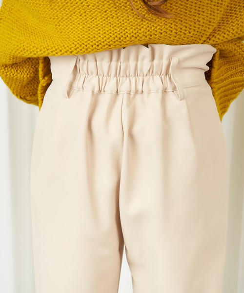 MIIA（ミーア）の「ハイウエストフレアパンツ（その他パンツ・レディース・ベージュ/ピンク/グリーン・FREE）」の6枚目の写真