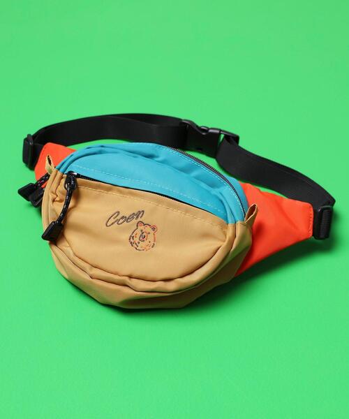 coen（コーエン）の「【coen キッズ/ジュニア】ベア刺繍ボディバッグ（ボディバッグ/ウエストポーチ・キッズ・その他1/ブラック/ダークグレー・FREE）」の3枚目の写真