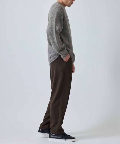 ADAM ET ROPE'（アダムエロペ）の「無染色 アルパカ100% クルーネック