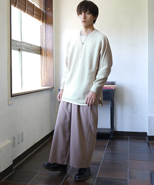 MinoriTY（マイノリティ）の「ミラノリブニット オーバーサイズ サイドスリット ドルマンビッグシルエット リブ クルーネック セーター 秋服 冬服（ニット/セーター・メンズ・ブラック/ベージュ/ブルー/アイボリー/モカ・S/M/L）」の15枚目の写真