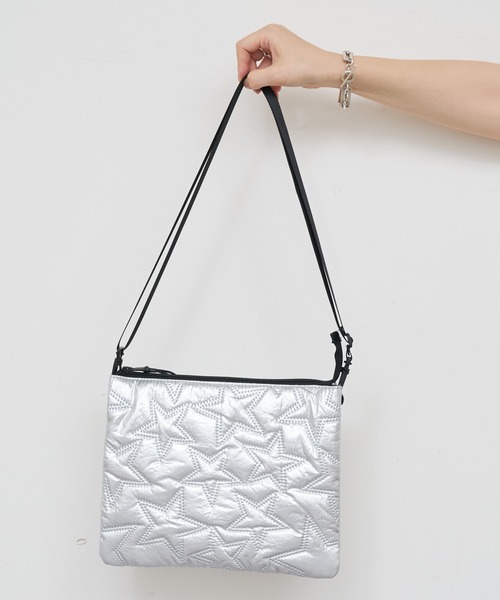 CONTROL FREAK / CTFK（コントロールフリーク）の「【CONTROL FREAK/コントロールフリーク】スタースタンプレイヤードサコッシュ（ボディバッグ/ウエストポーチ・レディース・シルバー・ONE SIZE）」の15枚目の写真