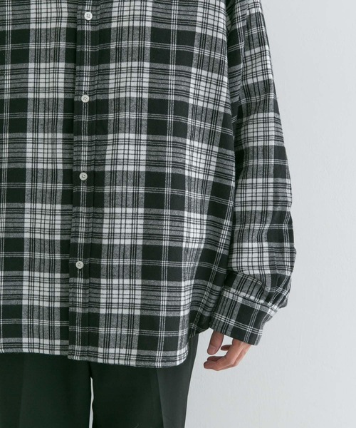 URBAN RESEARCH（アーバンリサーチ）の「URBAN RESEARCH iD　オーバーボタンダウンチェックシャツ（シャツ/ブラウス・メンズ・ブラック/パープル・MEDIUM/LARGE）」の5枚目の写真