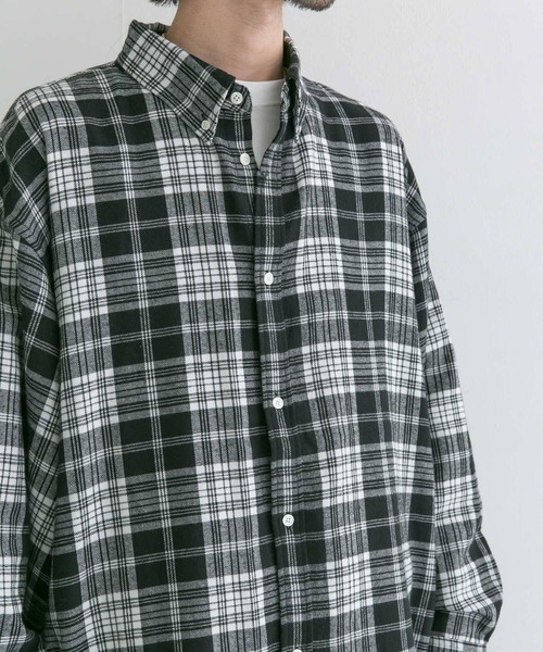 URBAN RESEARCH（アーバンリサーチ）の「URBAN RESEARCH iD　オーバーボタンダウンチェックシャツ（シャツ/ブラウス・メンズ・ブラック/パープル・MEDIUM/LARGE）」の16枚目の写真