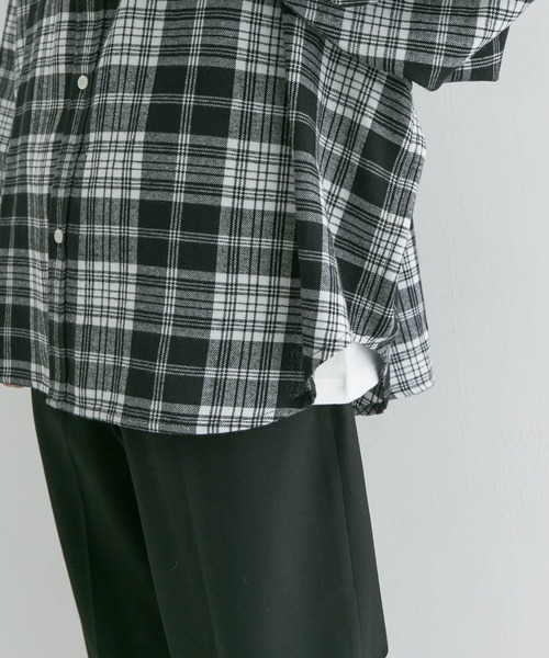 URBAN RESEARCH（アーバンリサーチ）の「URBAN RESEARCH iD　オーバーボタンダウンチェックシャツ（シャツ/ブラウス・メンズ・ブラック/パープル・MEDIUM/LARGE）」の3枚目の写真
