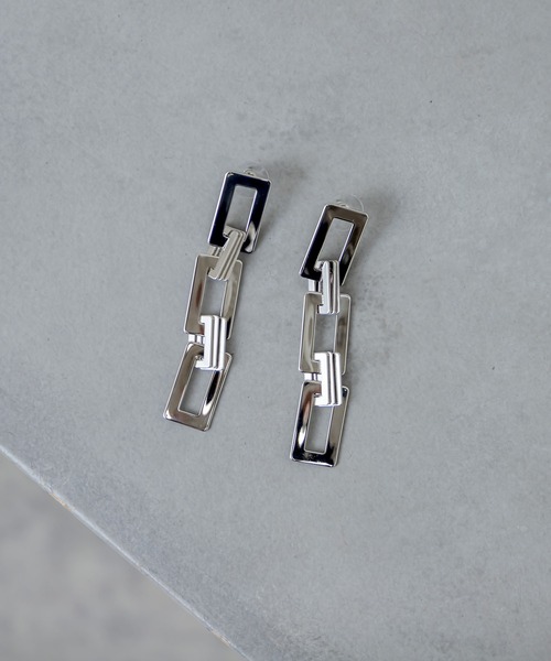 RASVOA（ラスボア）の「スクエアチェーンピアス（ピアス（両耳用）・レディース・シルバー・FREE）」の3枚目の写真