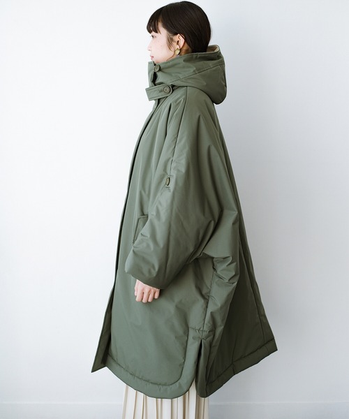 haco!(ハコ)の「F/CE. RECYCLE MATERIAL PADDING PONCHO(その他アウター・レディース・オリーブ/キャメル・SMALL)」の18枚目の写真
