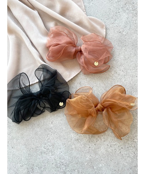 SLURR(スラ―)の「オーガンジーリボンバレッタ(バレッタ/ヘアクリップ・レディース・ピンクベージュ/ブラック/ベージュ・FREE)」の4枚目の写真