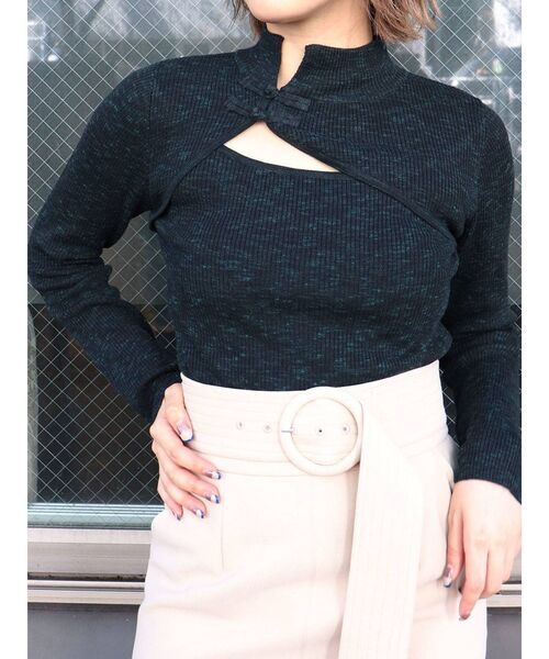 MURUA（ムルーア）の「チャイナタイトニット（ニット/セーター・レディース・ベージュ/グレー/ブラック/オレンジ/ブルー・FREE）」の2枚目の写真