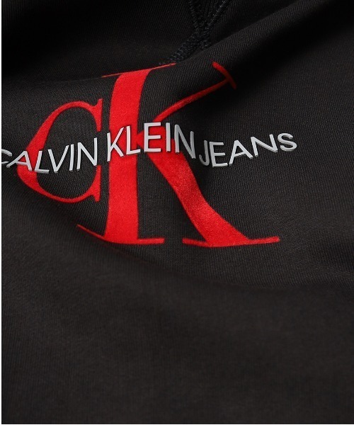 Calvin Klein Jeans（カルヴァンクラインジーンズ）の「[Calvin Klein Jeans/カルバンクラインジーンズ] ARCHVAL モノグラム FLOCK クルーネックスウェット（スウェット・レディース・ブラック・L/M/XL）」の13枚目の写真