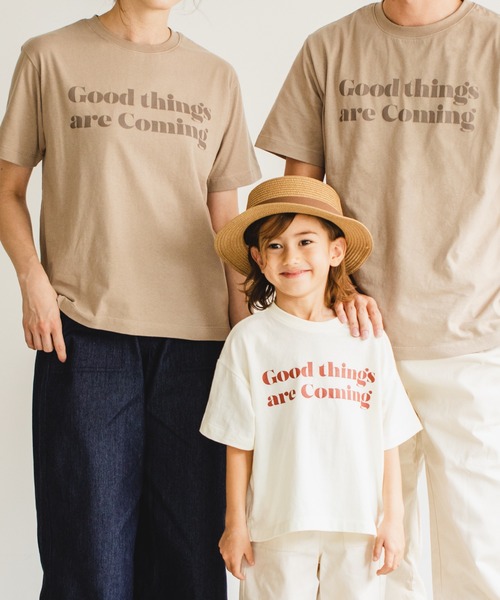 pairmanon（ペアマノン）の「【プレミアムコットン100】【かぞくおそろい】ユニセックスプリント半袖Tシャツ（Tシャツ/カットソー・キッズ・ブルー系その他2/ブラック系その他3/ホワイト系その他3/グレー系その他/グリーン系その他/ホワイト系その他/ブラック系その他2/ブルー系その他/ベージュ系その他/ブラウン系その他2/グリーン系その他3/パープル系その他/ホワイト系その他2/ブラウン系その他/ブラック系その他/ブラウン系その他3/グリーン系その他4/ブラック系その他4/ベージュ系その他2/グリーン系その他2/ブラック系その他6/ベージュ系その他4/グリーン系その他7/グリーン系その他5/ブラック系その他5/ホワイト系その他4/ブルー系その他4/アイボリー/ベージュ系その他7/ベージュ系その他6/モカ/ピンク系その他3/ブラック系その他7/ピンク系その他4/ベージュ系その他3/ベージュ系その他5/グリーン系その他6/ブルー系その他3/イエロー系その他2/ホワイト系その他5・80/150/100/90/130/120/140/110）」の3枚目の写真