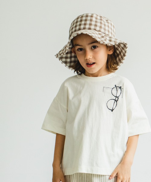 pairmanon（ペアマノン）の「【プレミアムコットン100】【かぞくおそろい】ユニセックスプリント半袖Tシャツ（Tシャツ/カットソー・キッズ・ブルー系その他2/ブラック系その他3/ホワイト系その他3/グレー系その他/グリーン系その他/ホワイト系その他/ブラック系その他2/ブルー系その他/ベージュ系その他/ブラウン系その他2/グリーン系その他3/パープル系その他/ホワイト系その他2/ブラウン系その他/ブラック系その他/ブラウン系その他3/グリーン系その他4/ブラック系その他4/ベージュ系その他2/グリーン系その他2/ブラック系その他6/ベージュ系その他4/グリーン系その他7/グリーン系その他5/ブラック系その他5/ホワイト系その他4/ブルー系その他4/アイボリー/ベージュ系その他7/ベージュ系その他6/モカ/ピンク系その他3/ブラック系その他7/ピンク系その他4/ベージュ系その他3/ベージュ系その他5/グリーン系その他6/ブルー系その他3/イエロー系その他2/ホワイト系その他5・80/150/100/90/130/120/140/110）」の4枚目の写真