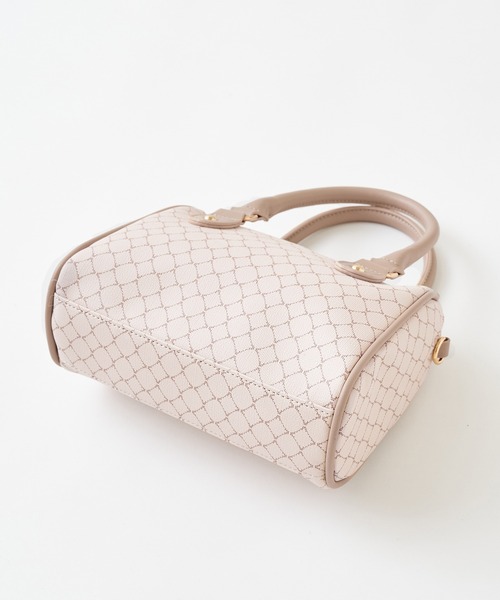 OLIVE des OLIVE（オリーブデオリーブ）の「ボストンバッグ（ショルダーバッグ・レディース・ブラック/ベージュ/オフホワイト/ピンク・FREE）」の16枚目の写真