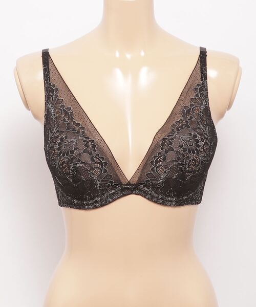 Chut！ INTIMATES（シュットインティメイツ）の「【簡単サイズ選び】ドレスイージーブラ　(C367)（ブラジャー・レディース・ブラック/ブルー/ピンクベージュ・M2/L4/M3/M1/L2/L1/L3/M4/M）」の4枚目の写真