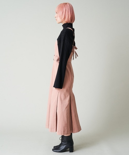 A de a.v.v（アードアー・ヴェ・ヴェ）の「デニムライクカラーマーメイドキャミワンピ―ス（ワンピース・レディース・ピンク/グリーン/アイボリー・38/36）」の11枚目の写真