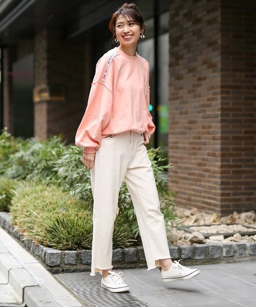 チチカカ（チチカカ）の「フロスティーカラースウェットプルオーバー（スウェット・レディース・パープル/ピンク/イエロー/グリーン・FREE）」の9枚目の写真