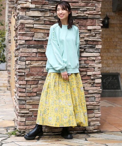 チチカカ（チチカカ）の「フロスティーカラースウェットプルオーバー（スウェット・レディース・パープル/ピンク/イエロー/グリーン・FREE）」の12枚目の写真