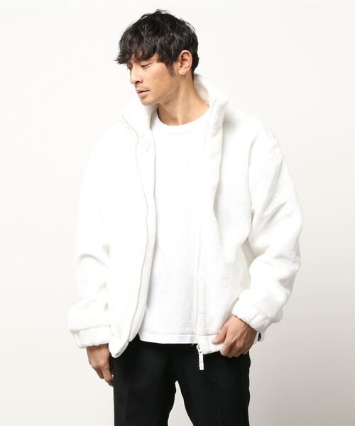 Pledge（プレッジ）の「/Pledge/フェイクファージップブルゾン（ブルゾン・メンズ・グレイッシュベージュ/ホワイト・LARGE/MEDIUM）」の4枚目の写真
