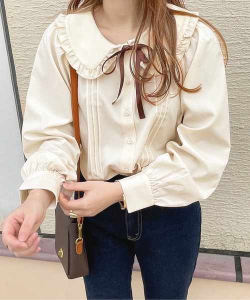 apres jour(アプレジュール)の「フリル襟サテンリボンブラウス【ZOZOTOWN限定アイテム】(シャツ/ブラウス・レディース・オフホワイト/アイボリー/ピンク・フリー/X-LARGE)」の17枚目の写真