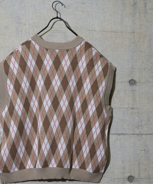 JOHN'S CLOSET（ジョンズクローゼット）の「【i】アーガイルジャガードビッグサイズベスト（ベスト・メンズ・グリーン/ベージュ/チャコール・LARGE/X-LARGE/MEDIUM）」の4枚目の写真