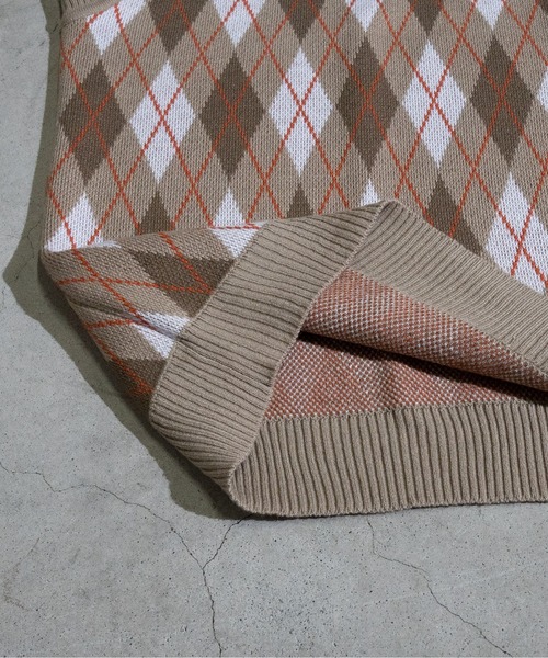 JOHN'S CLOSET（ジョンズクローゼット）の「【i】アーガイルジャガードビッグサイズベスト（ベスト・メンズ・グリーン/ベージュ/チャコール・LARGE/X-LARGE/MEDIUM）」の7枚目の写真