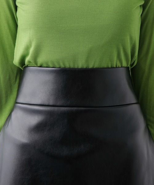 COLONY 2139（コロニートゥーワンスリーナイン）の「リサイクルレザータッチバックZIPミニスカート（スカート・レディース・ブラック・FREE）」の7枚目の写真