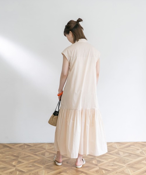 UR Lab.(アーバンリサーチラボ)の「フレンチスリーブマキシシャツワンピース(ワンピース・レディース・ブラック/ベージュ/カーキ/ピンク・FREE)」の17枚目の写真