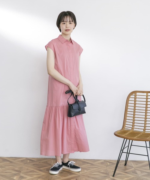 UR Lab.(アーバンリサーチラボ)の「フレンチスリーブマキシシャツワンピース(ワンピース・レディース・ブラック/ベージュ/カーキ/ピンク・FREE)」の18枚目の写真