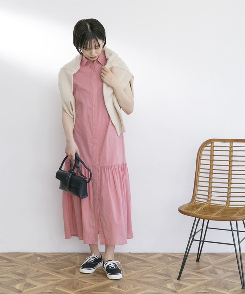 UR Lab.(アーバンリサーチラボ)の「フレンチスリーブマキシシャツワンピース(ワンピース・レディース・ブラック/ベージュ/カーキ/ピンク・FREE)」の19枚目の写真