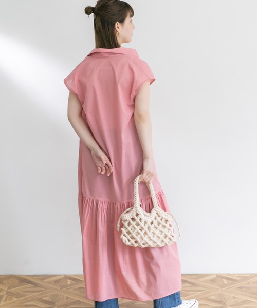 UR Lab.(アーバンリサーチラボ)の「フレンチスリーブマキシシャツワンピース(ワンピース・レディース・ブラック/ベージュ/カーキ/ピンク・FREE)」の21枚目の写真
