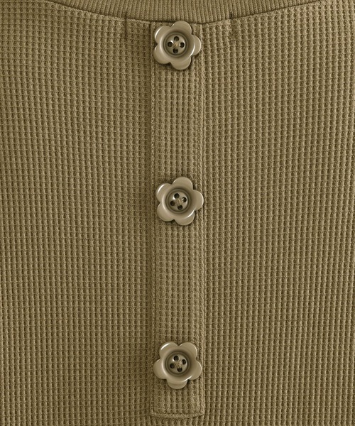 MARY QUANT(マリークワント)の「バックデイジーボタンボリューム ワンピース(ワンピース・レディース・ブラック/ベージュ/カーキ/ブラウン・M)」の18枚目の写真