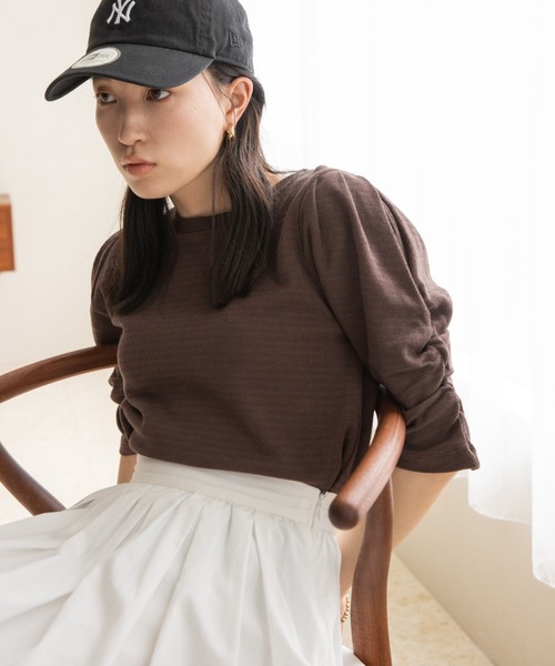 LOWRYS FARM(ローリーズファーム)の「ハニカムパワショル5S 278723(Tシャツ/カットソー・レディース・オフホワイト/ブラック/ブラウン/ブルー/ピンク・FREE)」の3枚目の写真