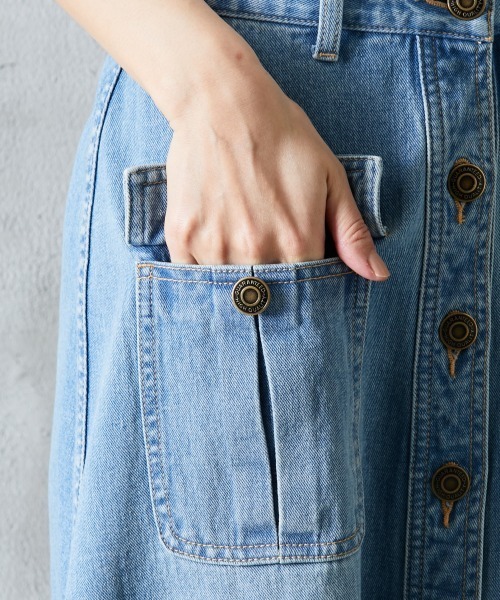 ROSE FAN FAN（ローズファンファン）の「大きいサイズ 綿100％フロントボタンデニムロングスカート ローズファンファン（デニムスカート・レディース・ネイビー系/ブルー系・3L/L/4L/LL）」の9枚目の写真