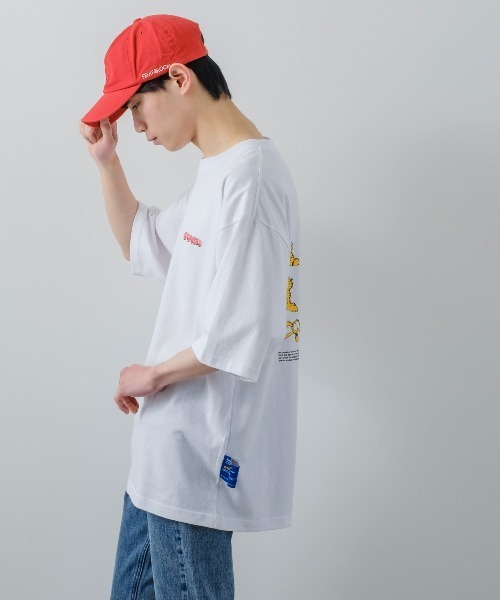 B ONE SOUL（ビーワンソウル）の「【Sequence by B ONE SOUL × GARFIELD】ポーズ バリエーション バックプリント Tシャツ（Tシャツ/カットソー・メンズ・ホワイト/イエロー/チョコ・LARGE/MEDIUM）」の19枚目の写真