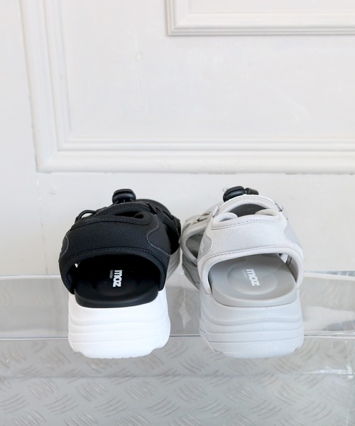 moz（モズ）の「moz(モズ) 厚底レースアップスポーツサンダル（サンダル・レディース・ブラック/グレー・L/M/LL/S）」の6枚目の写真