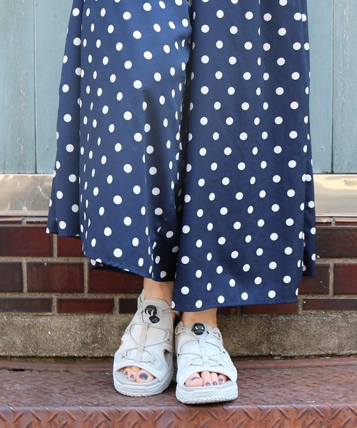 moz（モズ）の「moz(モズ) 厚底レースアップスポーツサンダル（サンダル・レディース・ブラック/グレー・L/M/LL/S）」の11枚目の写真