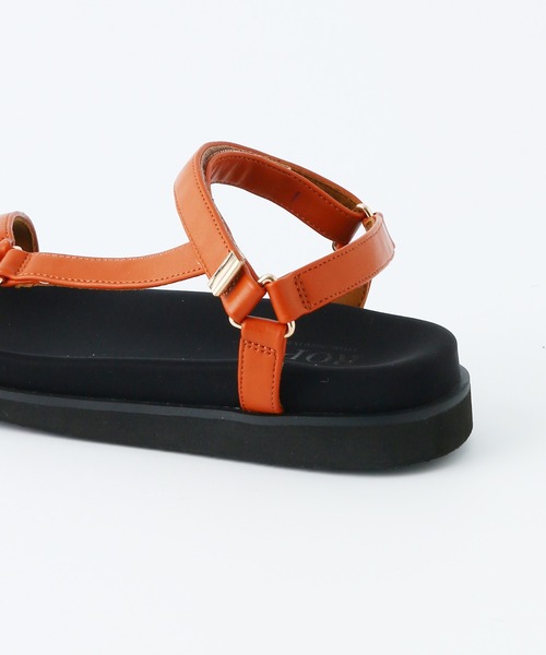 ROPE'（ロペ）の「ナローベルトスポーツサンダル（サンダル・レディース・ブラック/ベージュ/オレンジ・36/37/36.5/37.5）」の6枚目の写真