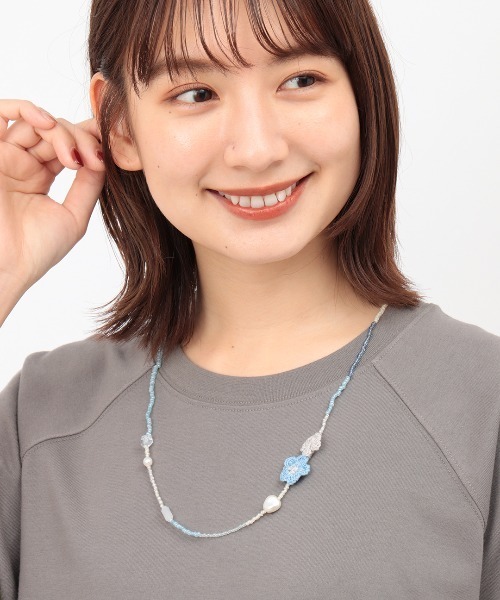 チチカカ（チチカカ）の「レース編みフロルネックレス（ネックレス・レディース・ホワイト/ピンク/ブルー・FREE）」の6枚目の写真