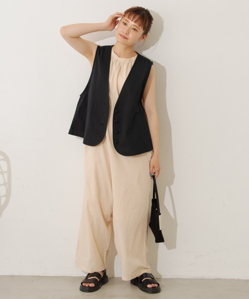 MERLOT（メルロー）の「ノーカラーコットンベスト（ベスト・レディース・ブラック/ブラウン/ナチュラル・FREE）」の16枚目の写真