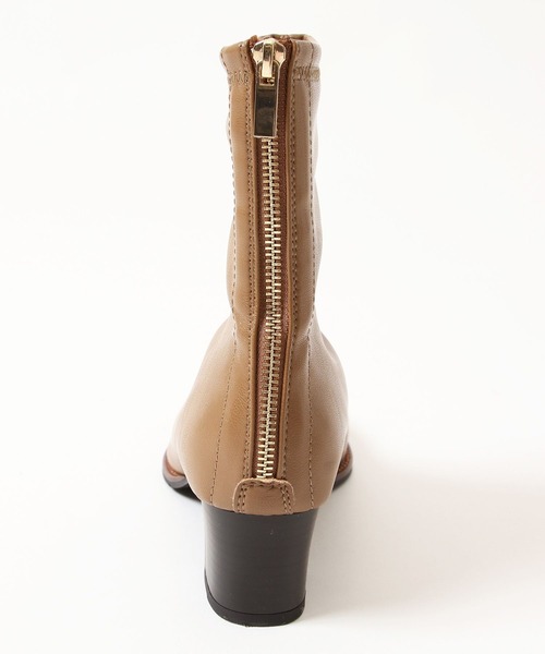 Andemiu（アンデミュウ）の「ストレッチショートブーツ156872（ブーツ・レディース・ブラック/ブラウン/オフホワイト・SMALL/MEDIUM/LARGE）」の6枚目の写真