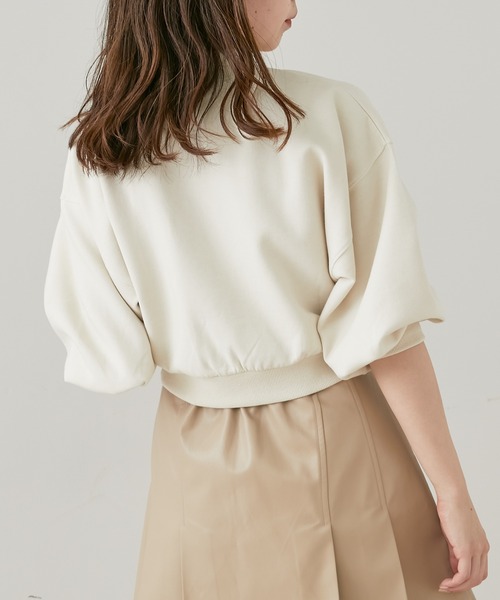 Chico(チコ)の「5分袖エンボスハイネックスウェット(スウェット・レディース・アイボリー/ブラック/グリーン/ピンク・FREE)」の7枚目の写真